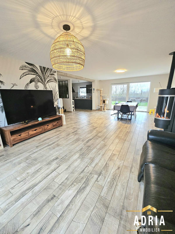 Maison - 165 m² - 5 pièces