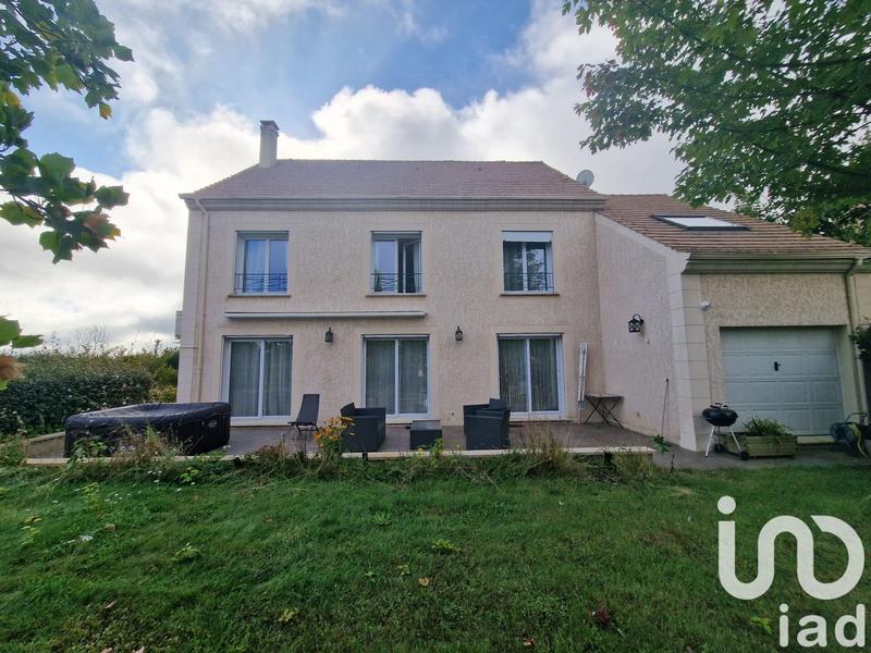 Maison - 177 m² - 7 pièces