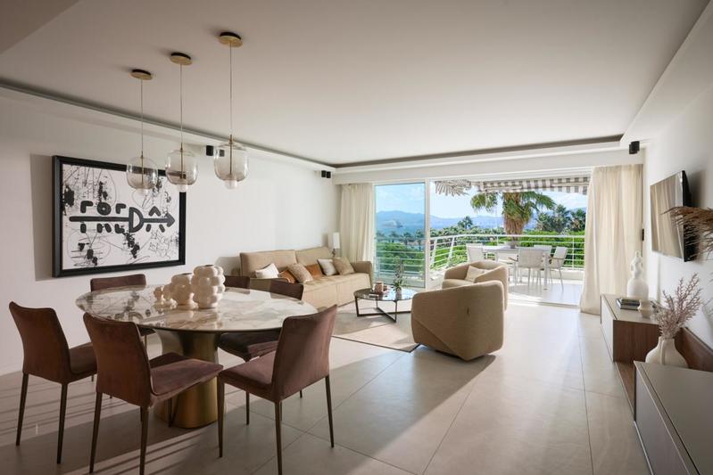 Appartement - 108 m² - 4 pièces