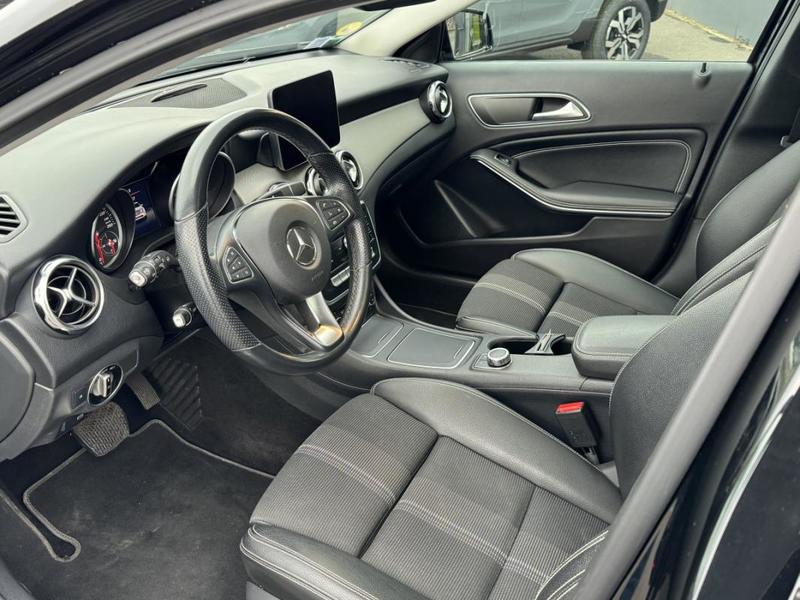 Mercedes Gla 200 d 7-G Dct sensation Garantie Mercedes 9 Mo