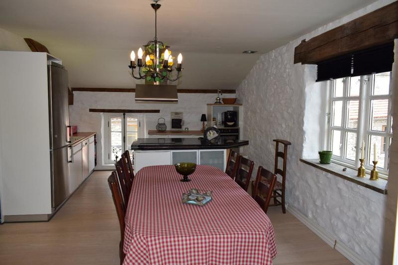 Maison de village - 220 m² - 16 pièces
