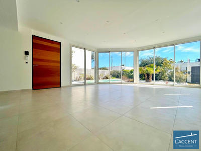 Maison - 191 m² - 6 pièces