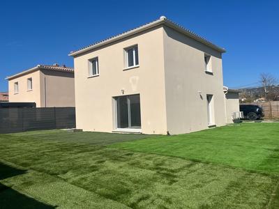 Maison - 101 m² - 4 pièces