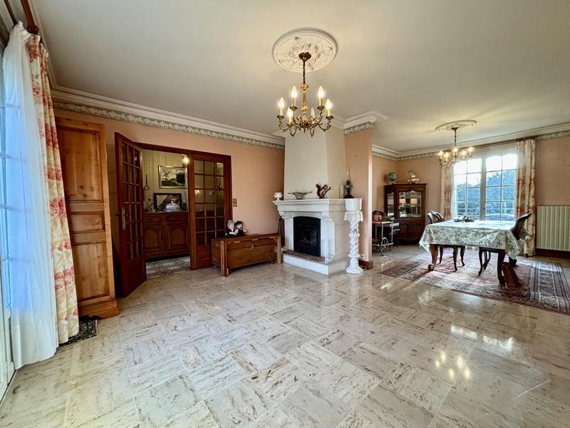 Maison traditionnelle - 133 m² - 4 pièces