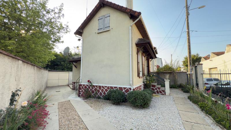 Maison - 60 m² - 3 pièces