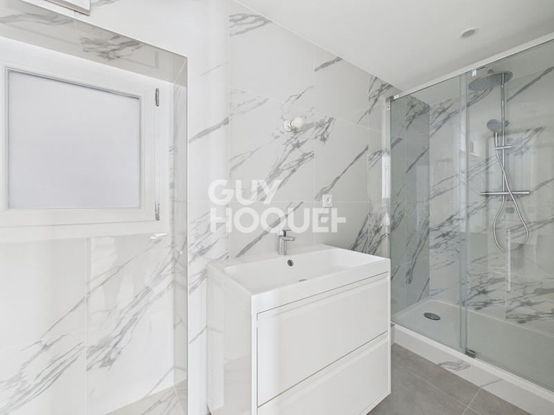 Appartement - 100 m² - 4 pièces