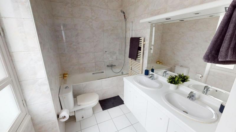 Chambre - 21 m² - 7 pièces