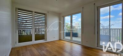 Appartement - 75 m² - 4 pièces