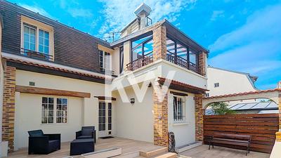 Maison - 128 m² - 4 pièces