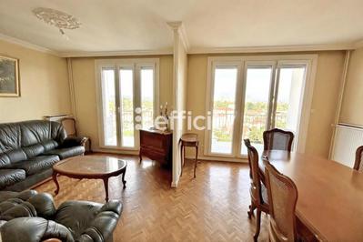 Appartement - 77 m² - 3 pièces