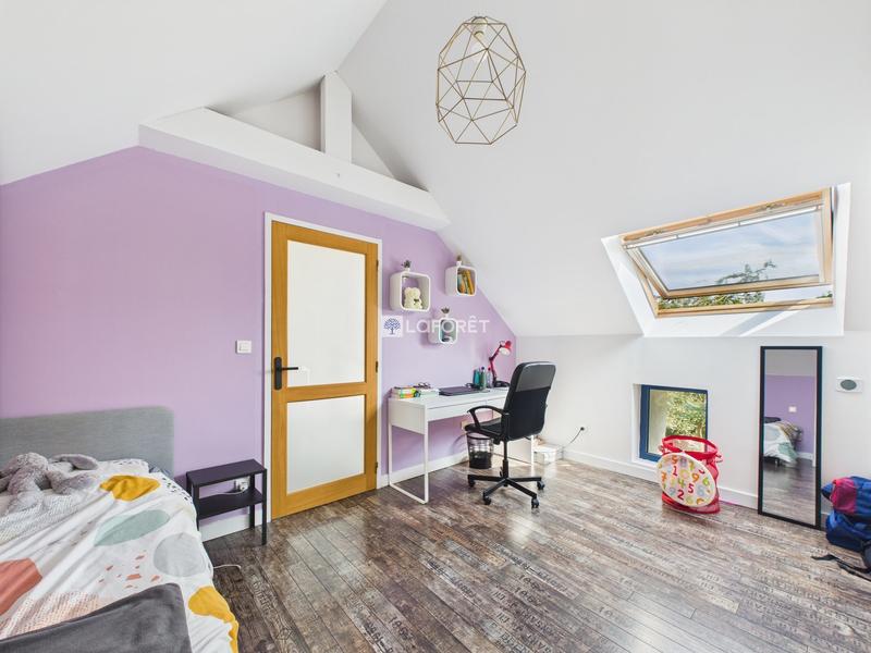 Maison - 342 m² - 12 pièces