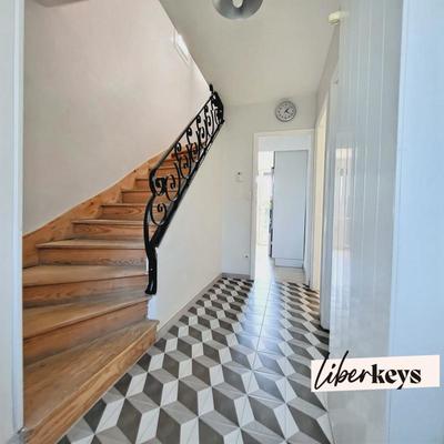 Maison de ville - 93 m² - 5 pièces