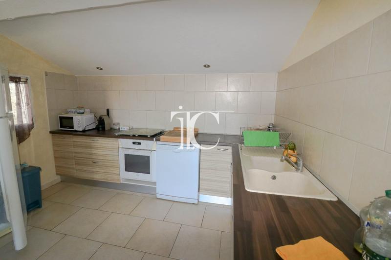 Mas - 195 m² - 5 pièces