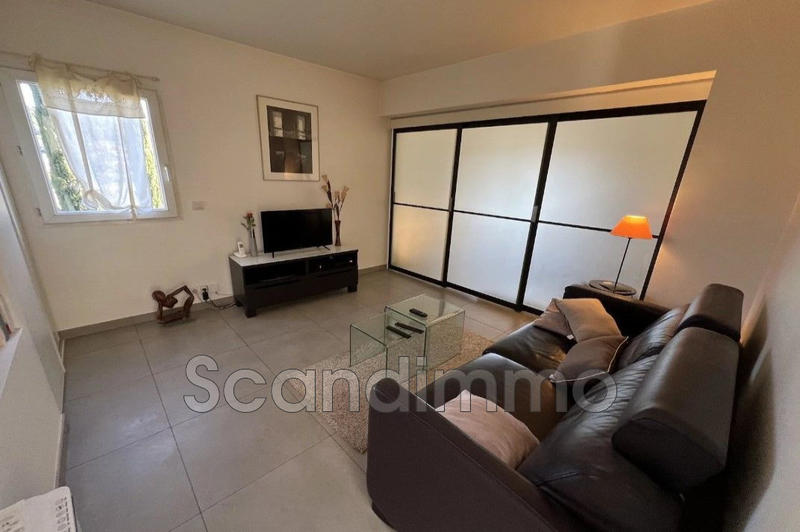 Villa - 161 m² - 6 pièces