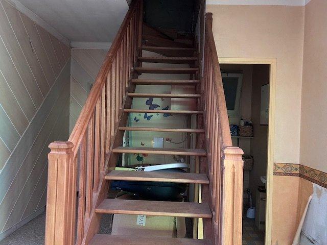 Maison - 180 m² - 5 pièces