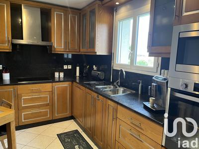 Maison - 107 m² - 6 pièces