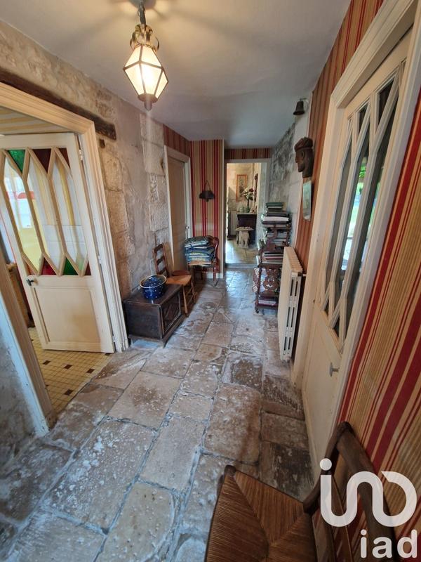 Maison - 567 m² - 12 pièces