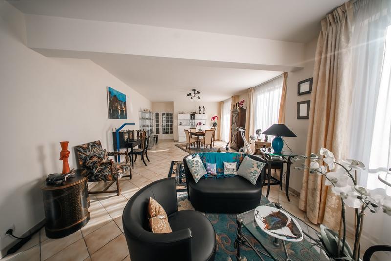 Appartement - 135 m² - 4 pièces