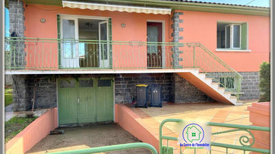 Maison - 104 m² - 4 pièces