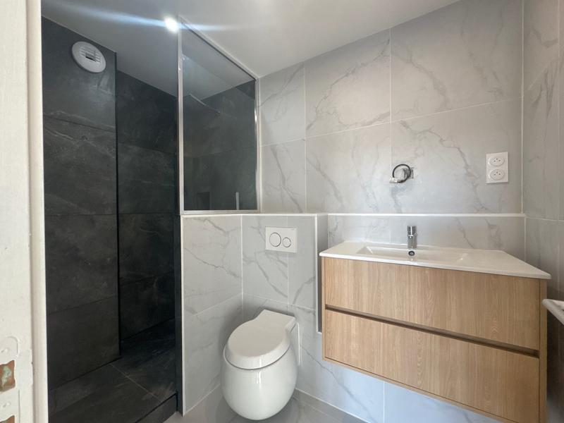 Maison - 92 m² - 6 pièces