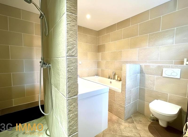 Duplex - 150 m² - 7 pièces