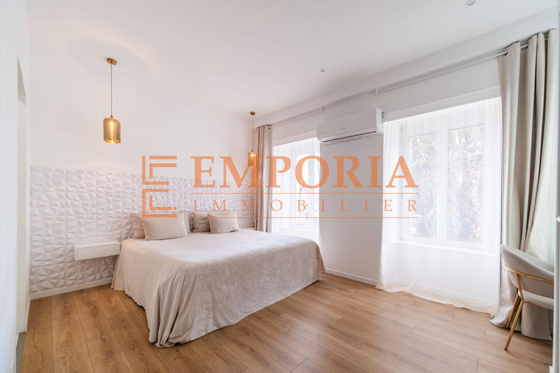 Appartement - 115 m² - 5 pièces