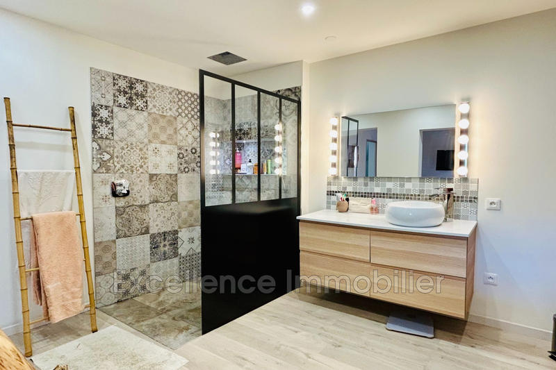 Villa - 140 m² - 5 pièces