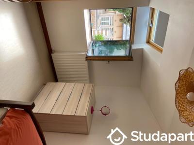 Chambre - 15 m² - 1 pièce