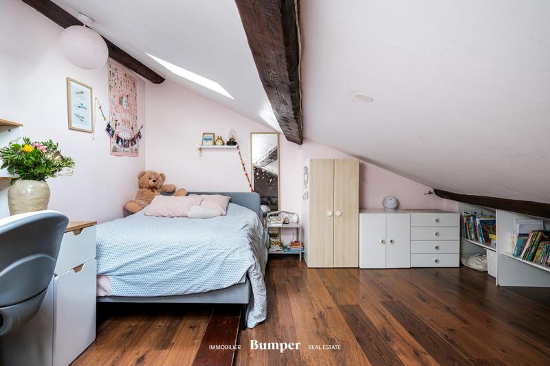 Appartement - 107 m² - 4 pièces