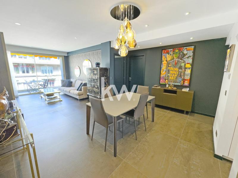 Appartement - 79 m² - 3 pièces