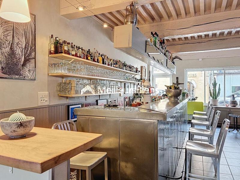 Hôtellerie / Restauration - 180 m²