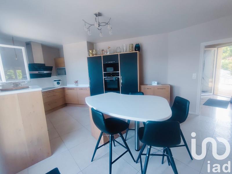 Maison - 170 m² - 6 pièces