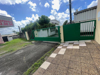 Local commercial - 124 m²