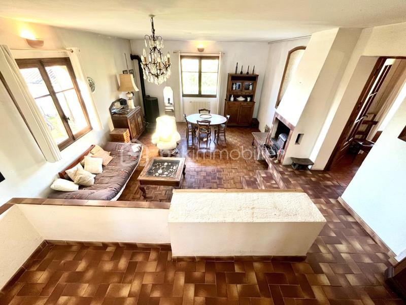 Maison traditionnelle - 85 m² - 3 pièces