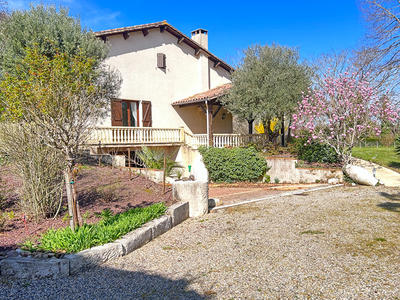 Maison - 178 m² - 6 pièces