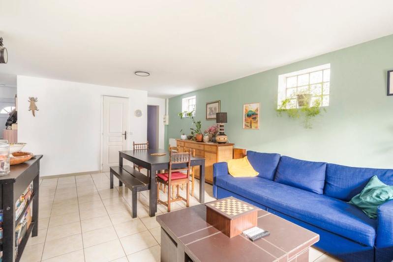 Maison - 94 m² - 5 pièces