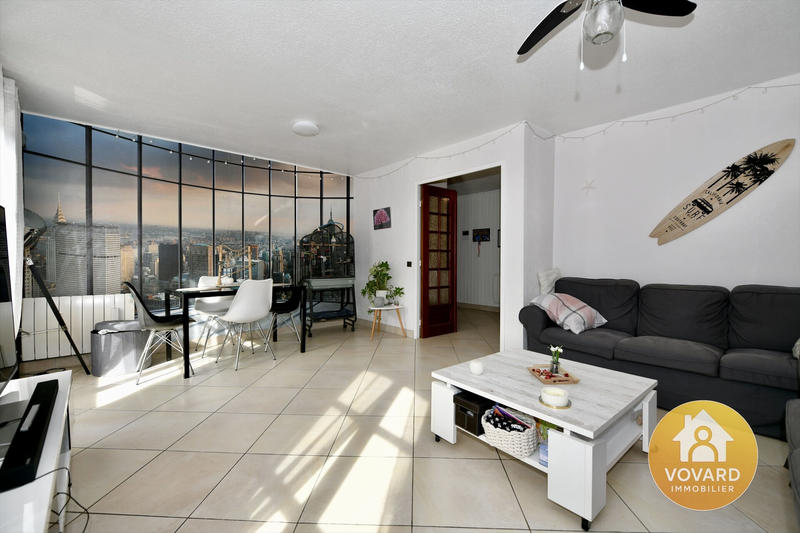 Maison - 105 m² - 6 pièces