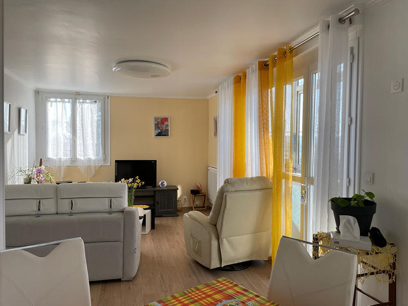 Maison - 141 m² - 6 pièces