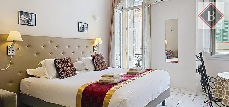 Appartement - 93 m² - 4 pièces