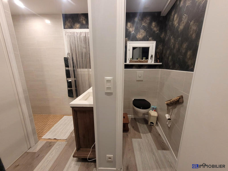 Maison ancienne - 126 m² - 8 pièces