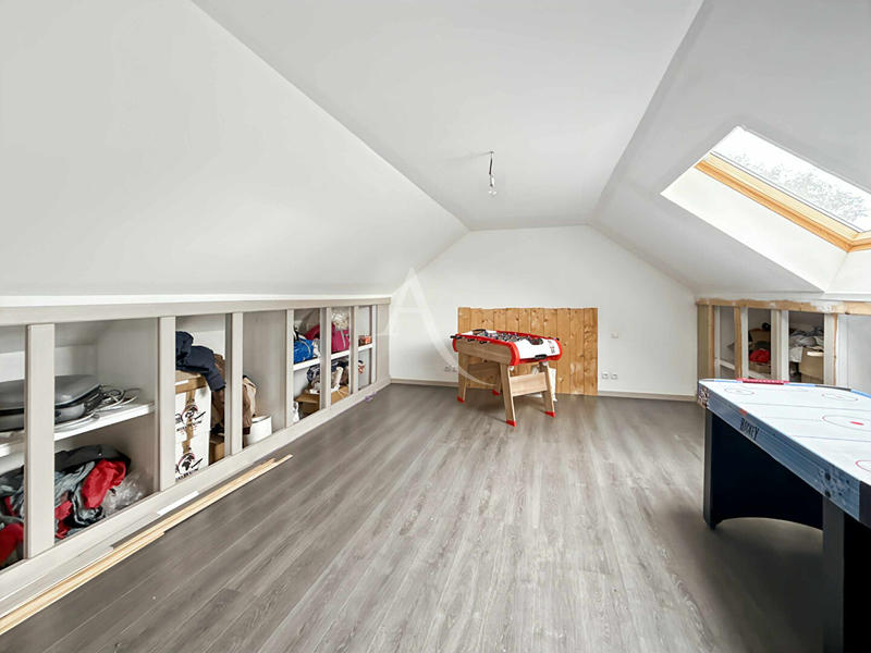 Maison - 127 m² - 6 pièces