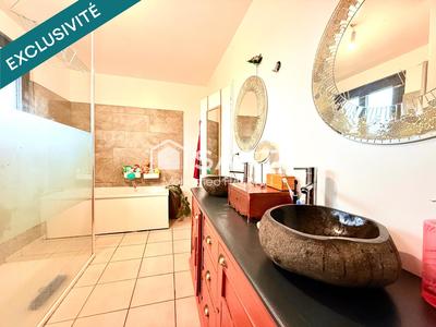 Maison - 105 m² - 4 pièces