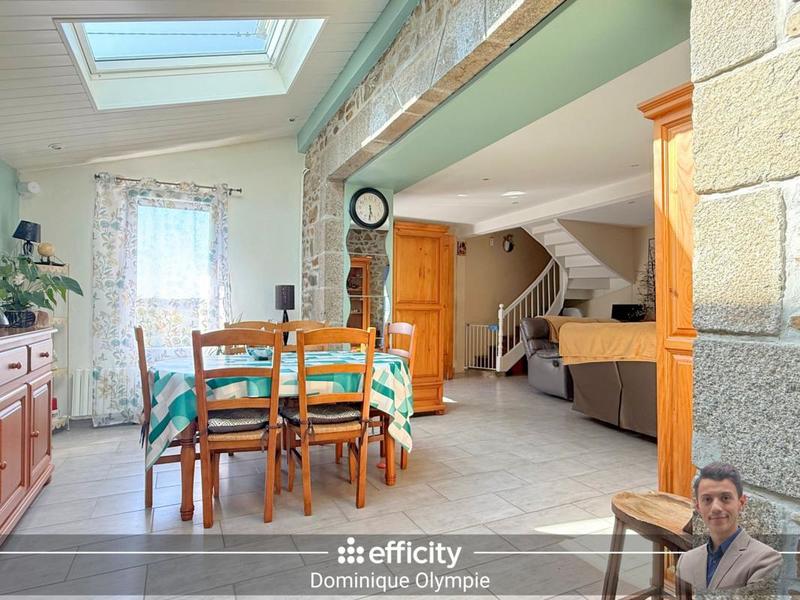 Maison - 160 m² - 7 pièces