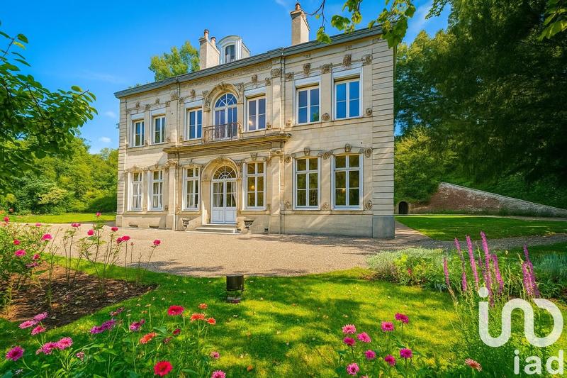 Château - 342 m² - 8 pièces