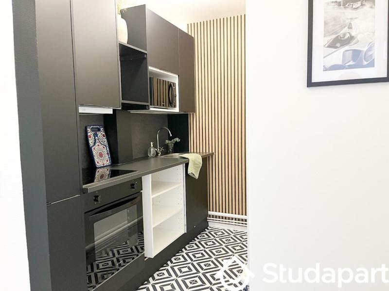 Chambre - 9 m² - 1 pièce