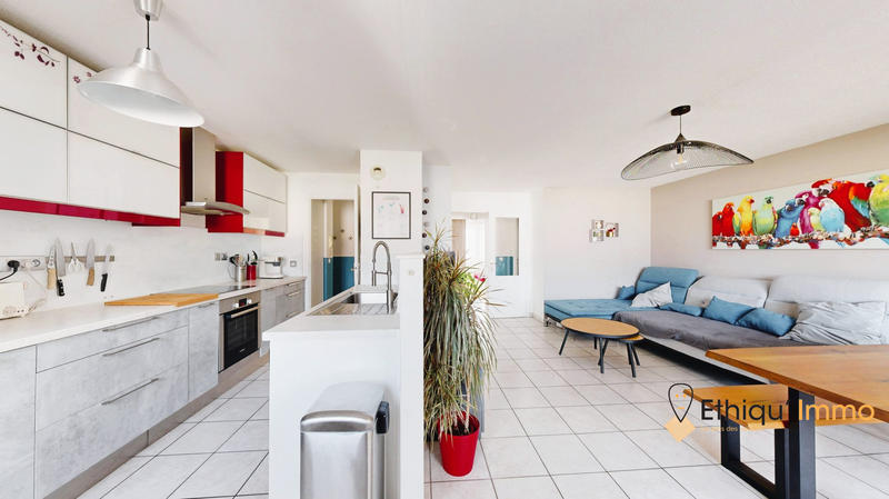 Appartement - 66 m² - 3 pièces