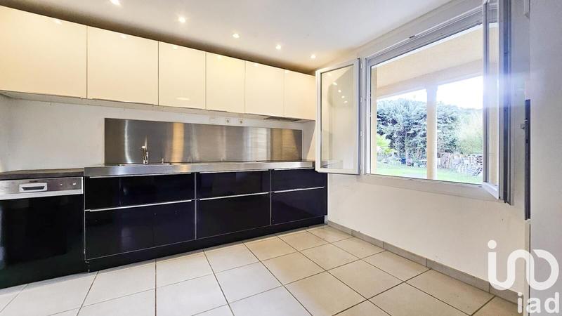 Maison - 94 m² - 4 pièces