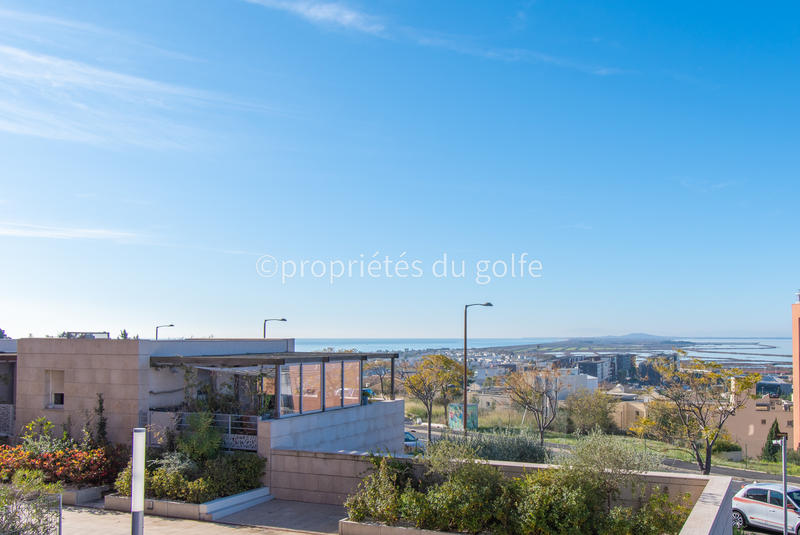 Appartement - 103 m² - 5 pièces