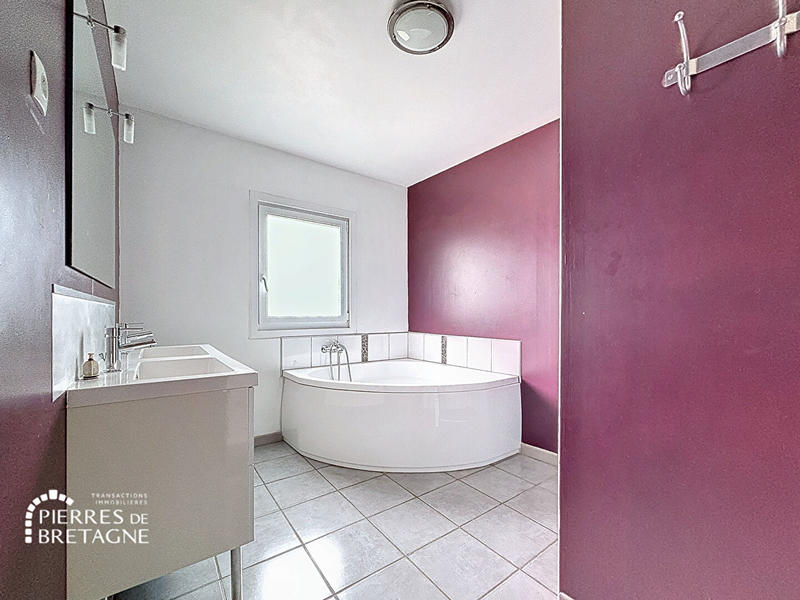 Longère - 270 m² - 10 pièces