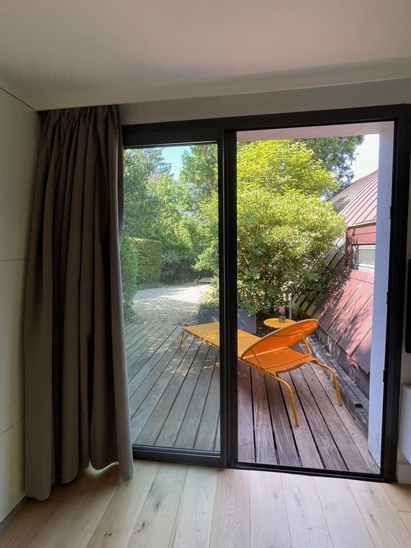 Maison - 260 m² - 7 pièces